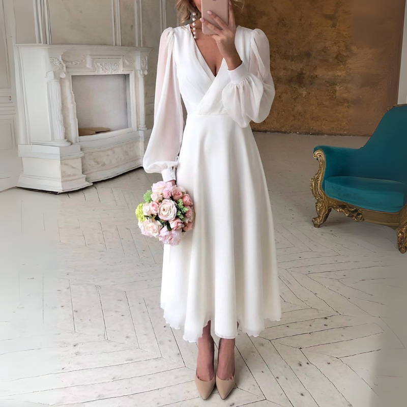 Damen Brautkleid mit V Ausschnitt und langen Ärmeln | Midi