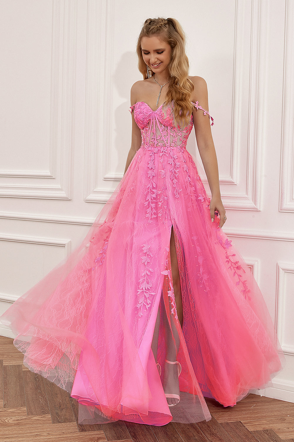 Damen Ballkleid mit Herz-Ausschnitt und Spaghettiträgern | Maxi