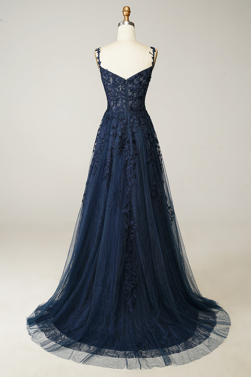 Damen Ballkleid mit Herz-Ausschnitt und Spaghettiträgern | Maxi