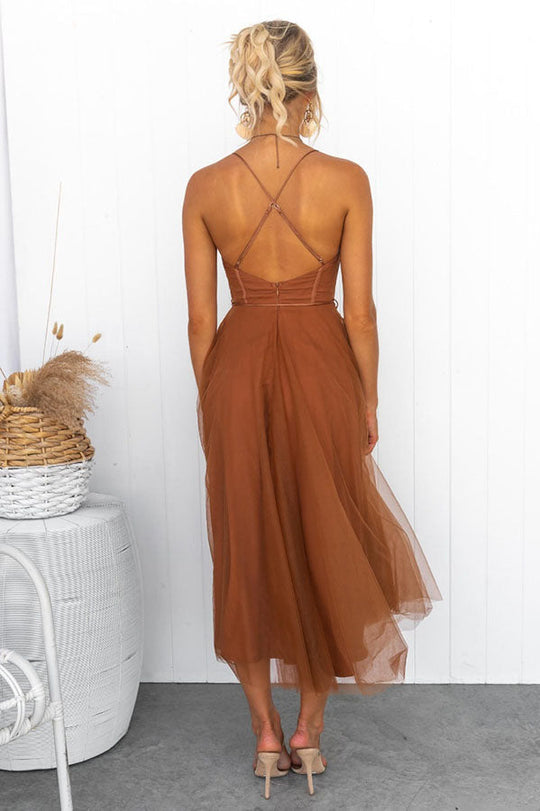 Abendkleid Damen | Midi mit Trägern und Mehrlagigem Rock
