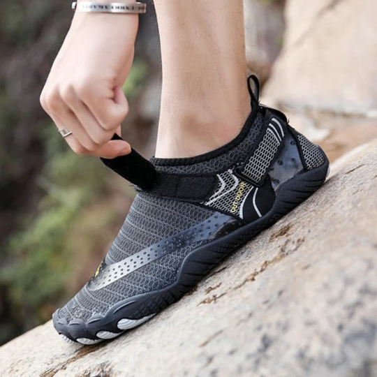 Leichte Rutschfeste Wasserschuhe Unisex – Ideal für Strand, Wassersport und Aquaschuhe, Flexibel und Sicher 1