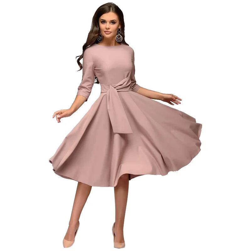 Lexi - Elegantes Schwingkleid