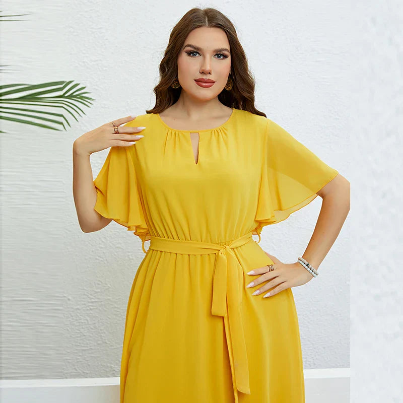 Natalie Kleid - Plus Size Kleid Mit Halbarmen Und Gürtel