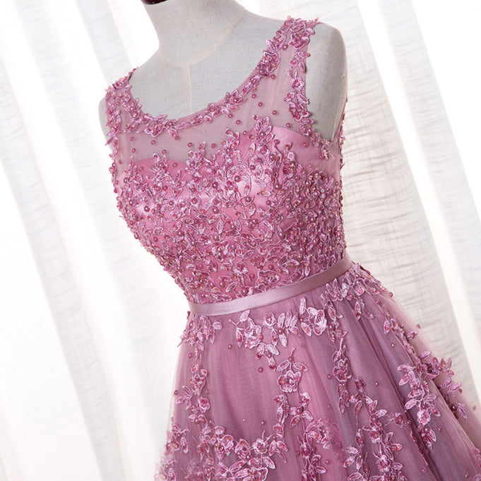 Damen Ballkleid mit Herz-Ausschnitt und Spaghettiträgern | Maxi