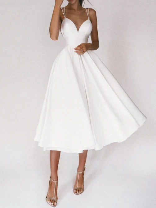 Damen Brautkleid mit Herz-Ausschnitt und Spaghettiträgern | Midi