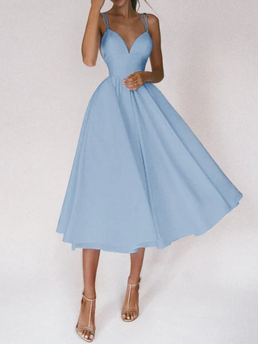 Damen Brautkleid mit Herz-Ausschnitt und Spaghettiträgern | Midi