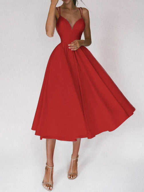 Damen Brautkleid mit Herz-Ausschnitt und Spaghettiträgern | Midi