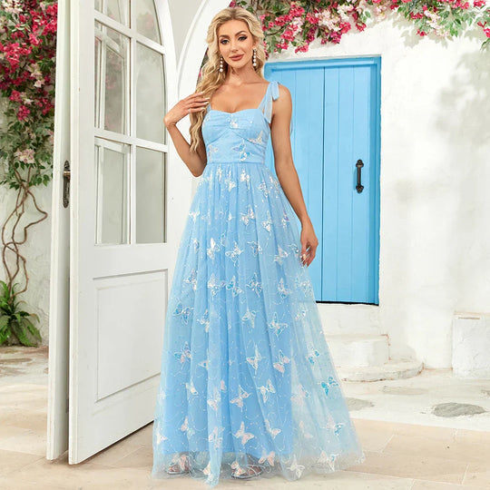 Damen Ballkleid mit Herz-Ausschnitt und Trägern | Maxi