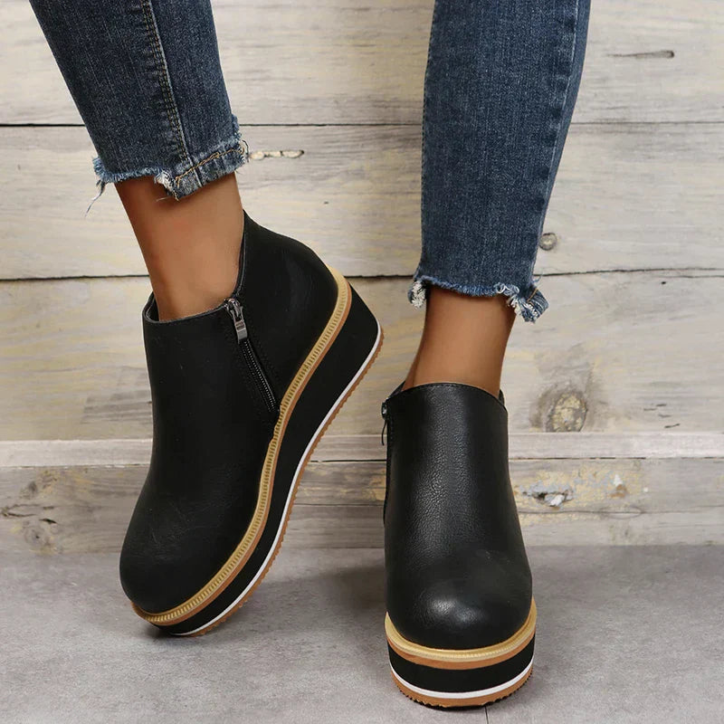 Stylische Ankle Boots mit Reißverschluss und Plateau