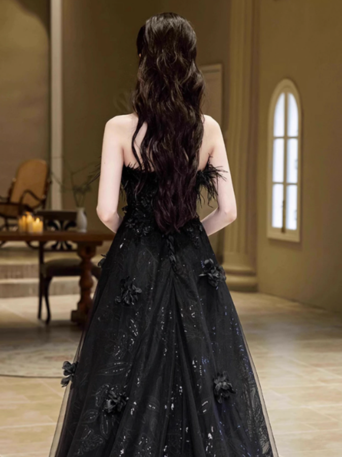 Damen Ballkleid mit Herz Ausschnitt und schulterfreiem Design | Maxi