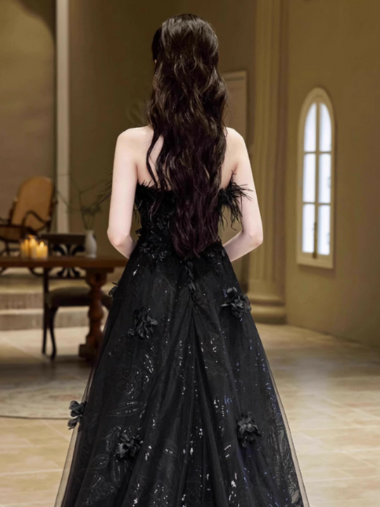 Damen Ballkleid mit Herz Ausschnitt und schulterfreiem Design | Maxi
