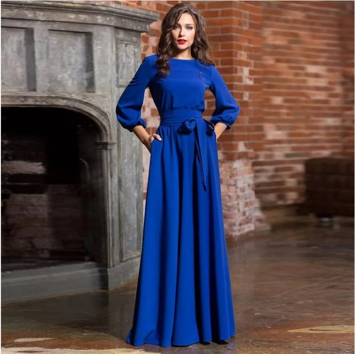 Damen Brautkleid mit Rundhalsausschnitt und Bindegürtel | Maxi