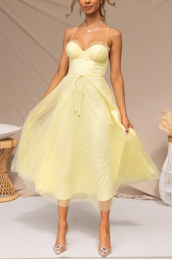 Abendkleid Damen | Midi mit Trägern und Mehrlagigem Rock